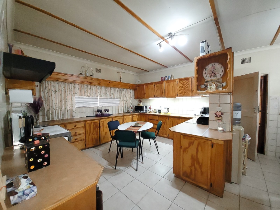 3 Bedroom Property for Sale in Flamwood North West